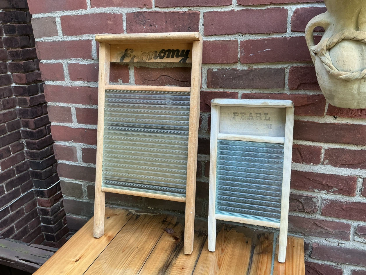 Antique Pearl & Economy Washboards !