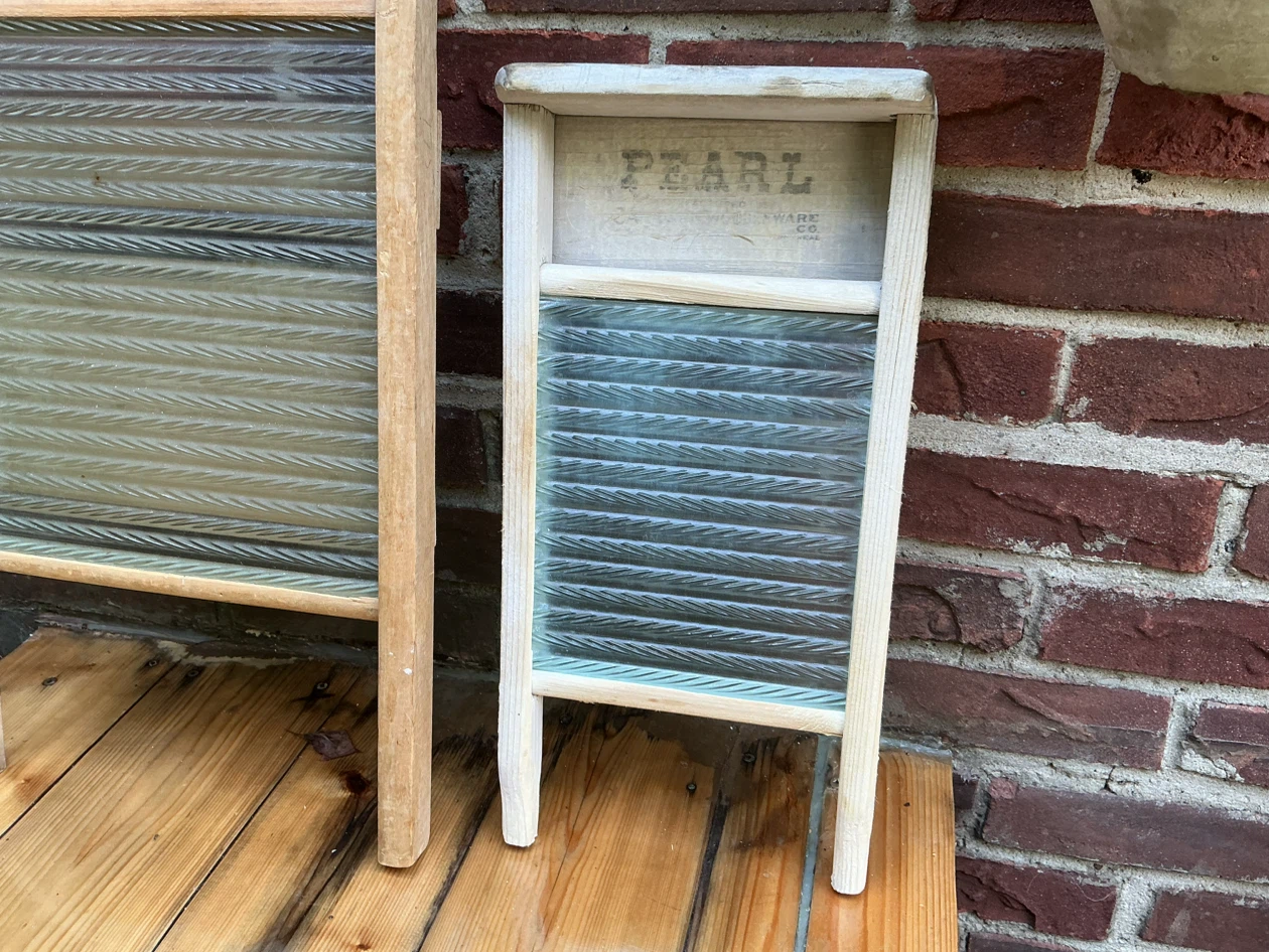 Antique Pearl & Economy Washboards ! - photo 3