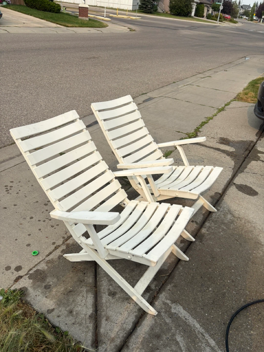 Set of 4 White Folding Patio Chairs - photo 5