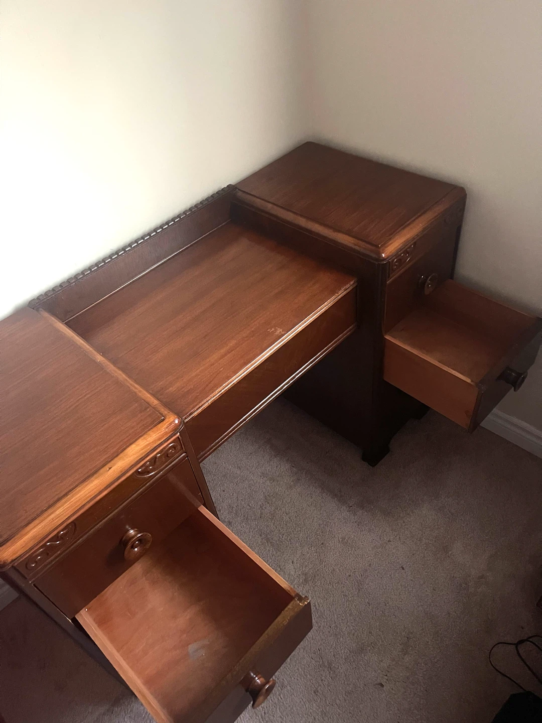 Vintage Wooden Vanity Desk - 7 Drawers - photo 4