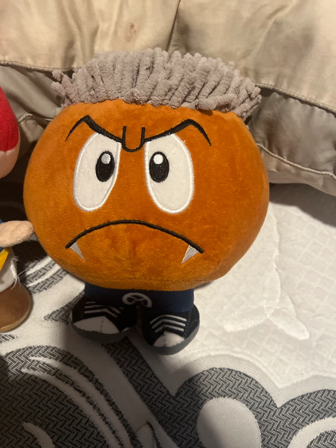Mario Plush Toys - Toad, Black Yoshi & Goomba - photo 2