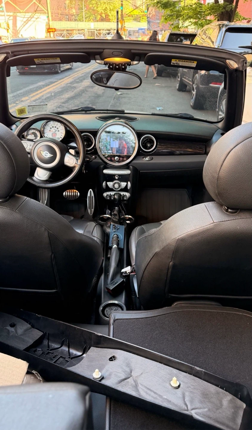 2010 MINI COOPER S - photo 5