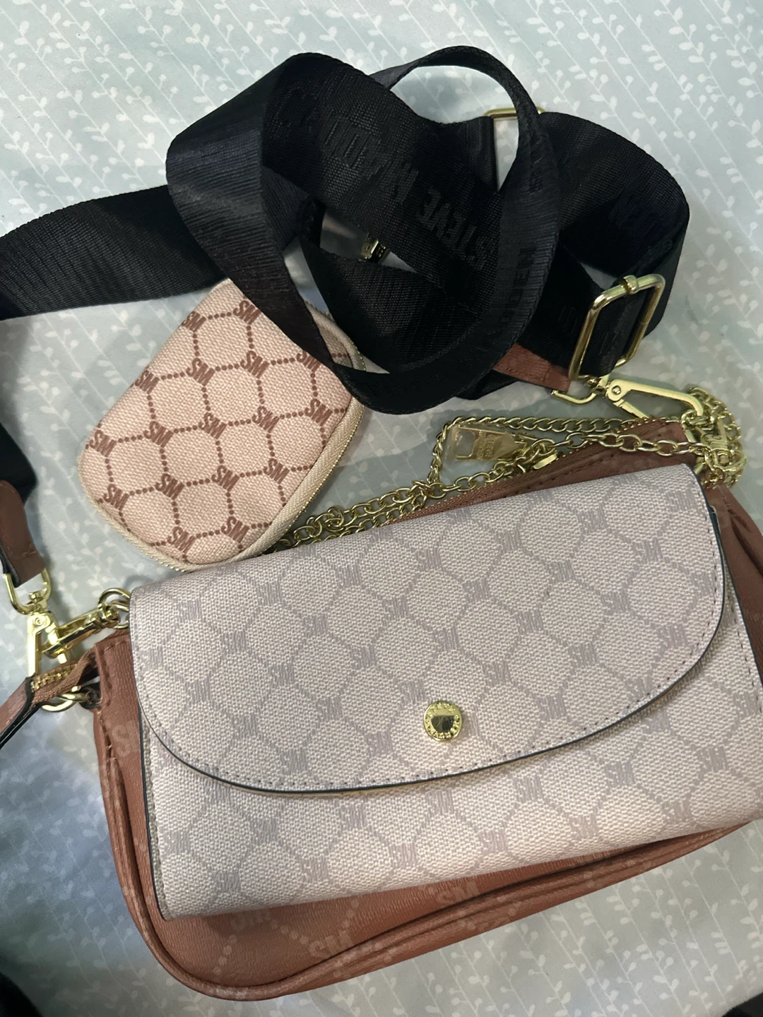 Steve Madden Crossbody Bag with Pouch - photo 2