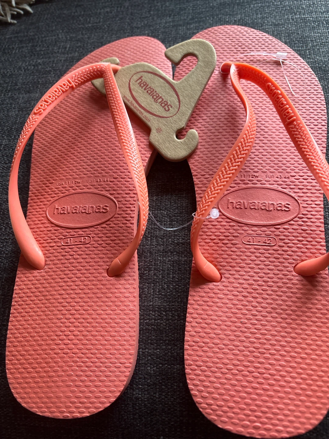 Havaianas Flip Flops Coral Size 41-42