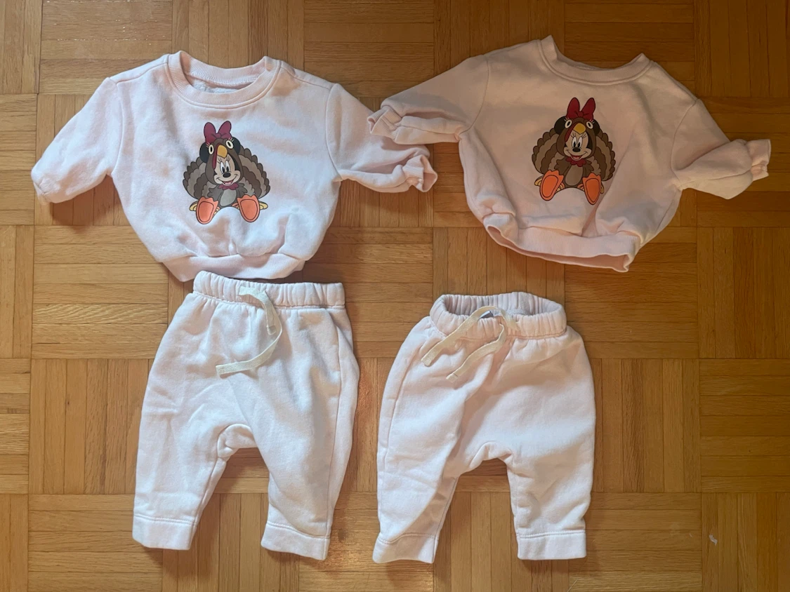 Thanksgiving themed twin outfits - photo 3