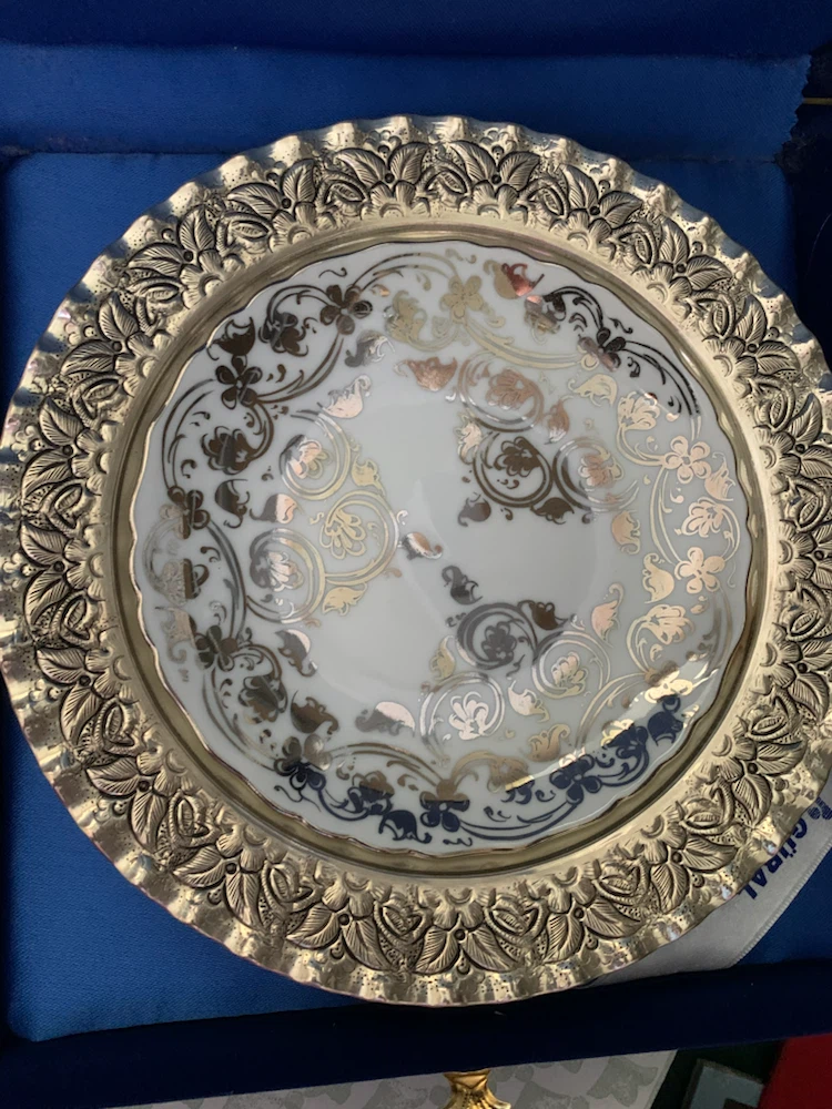 Gural Porcelan Decorative Plate - photo 2