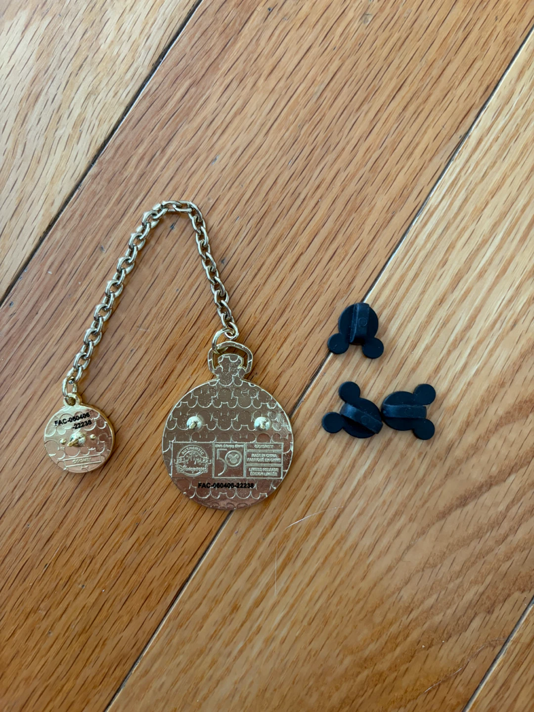 Disney Mickey Mouse Pocket Watch Enamel Pin - photo 3