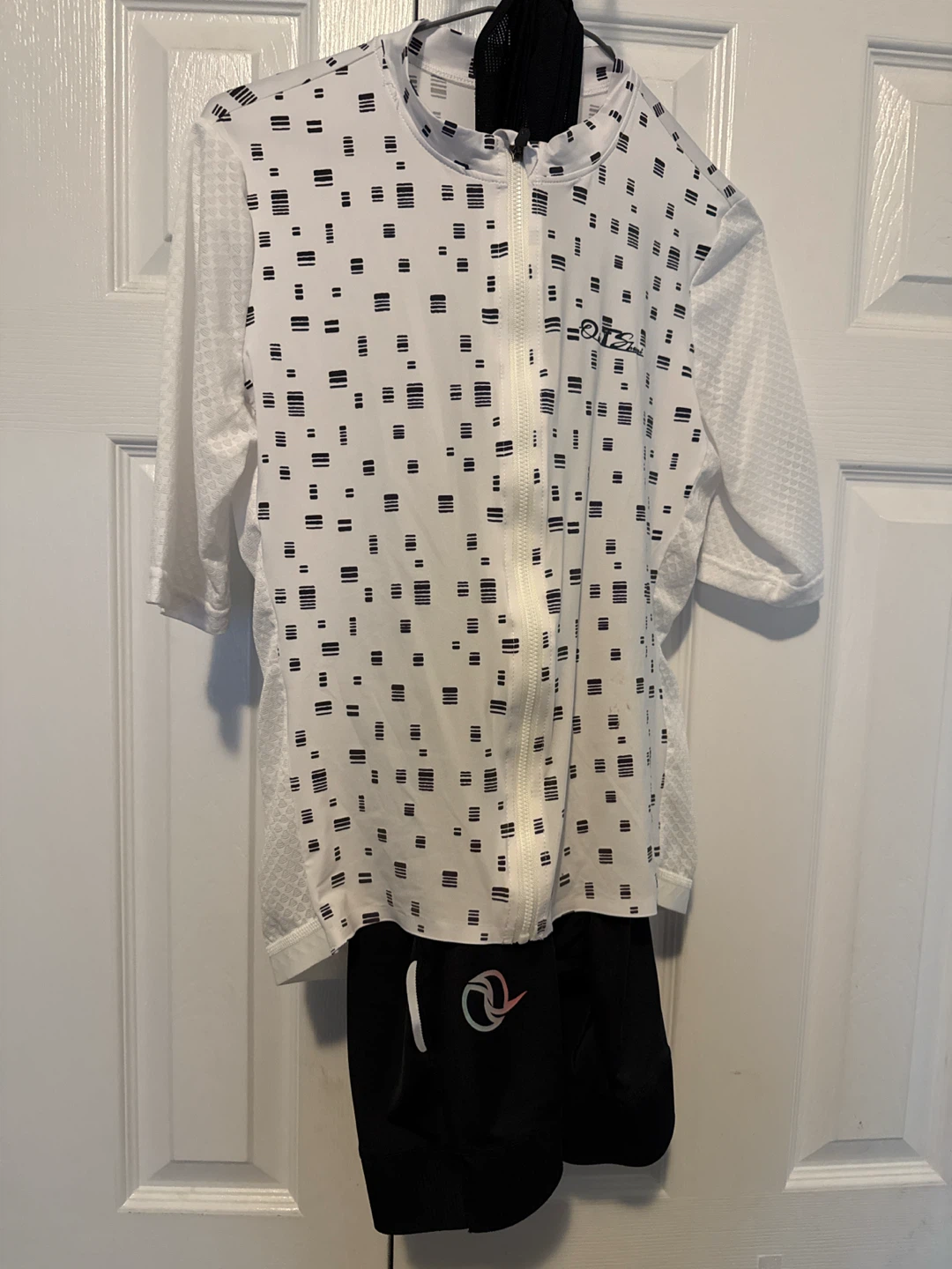 Pearl Izumi Cycling Jersey & Shorts Set - photo 2