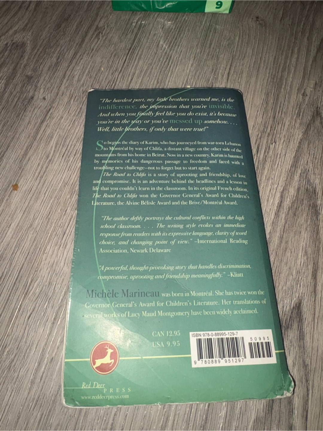 Book title: The road to Chlifa by Michèle marineay - photo 2