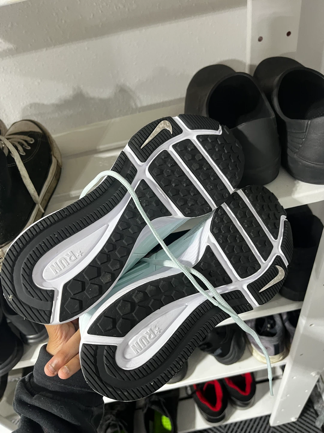 Womens Nike Shoes - photo 2