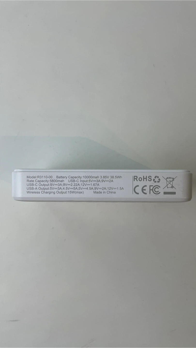 White 10000mAh Mag Safe Power Bank - photo 3
