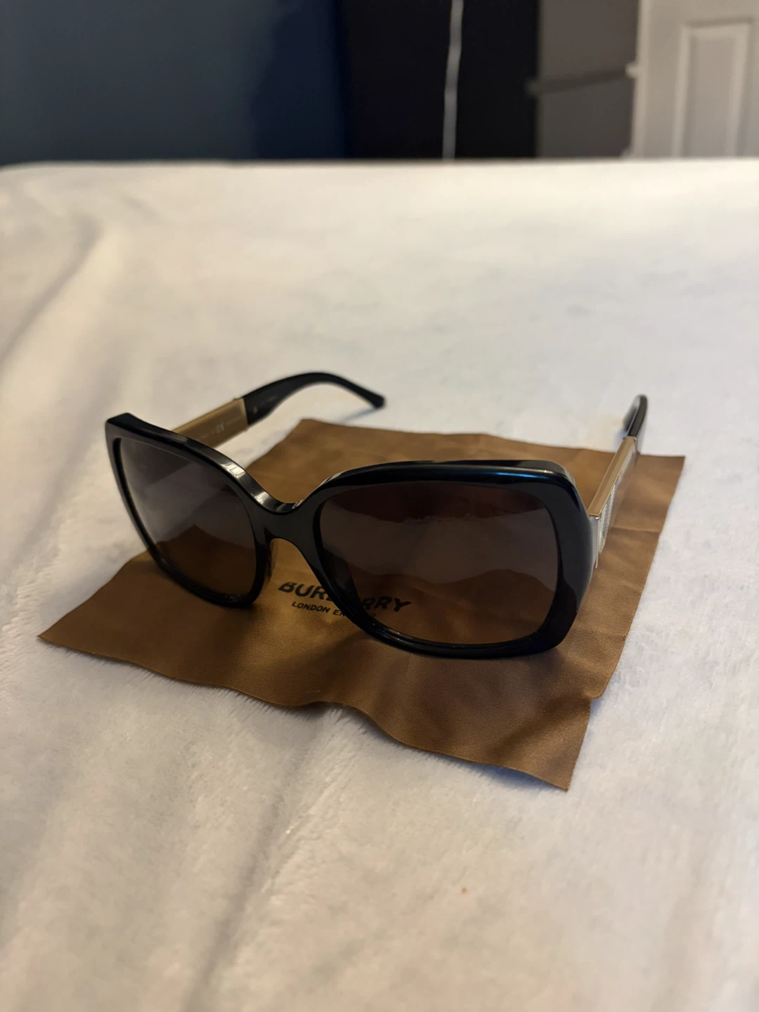 Oversized Burberry Sunglasses