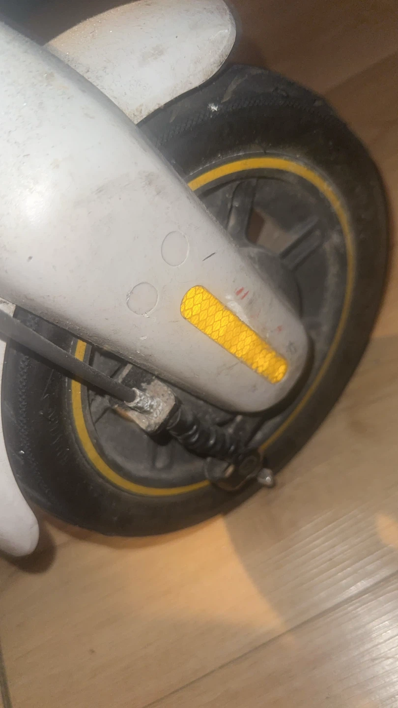 Ninebot Electric Scooter (READ DESCRIPTION) - photo 4