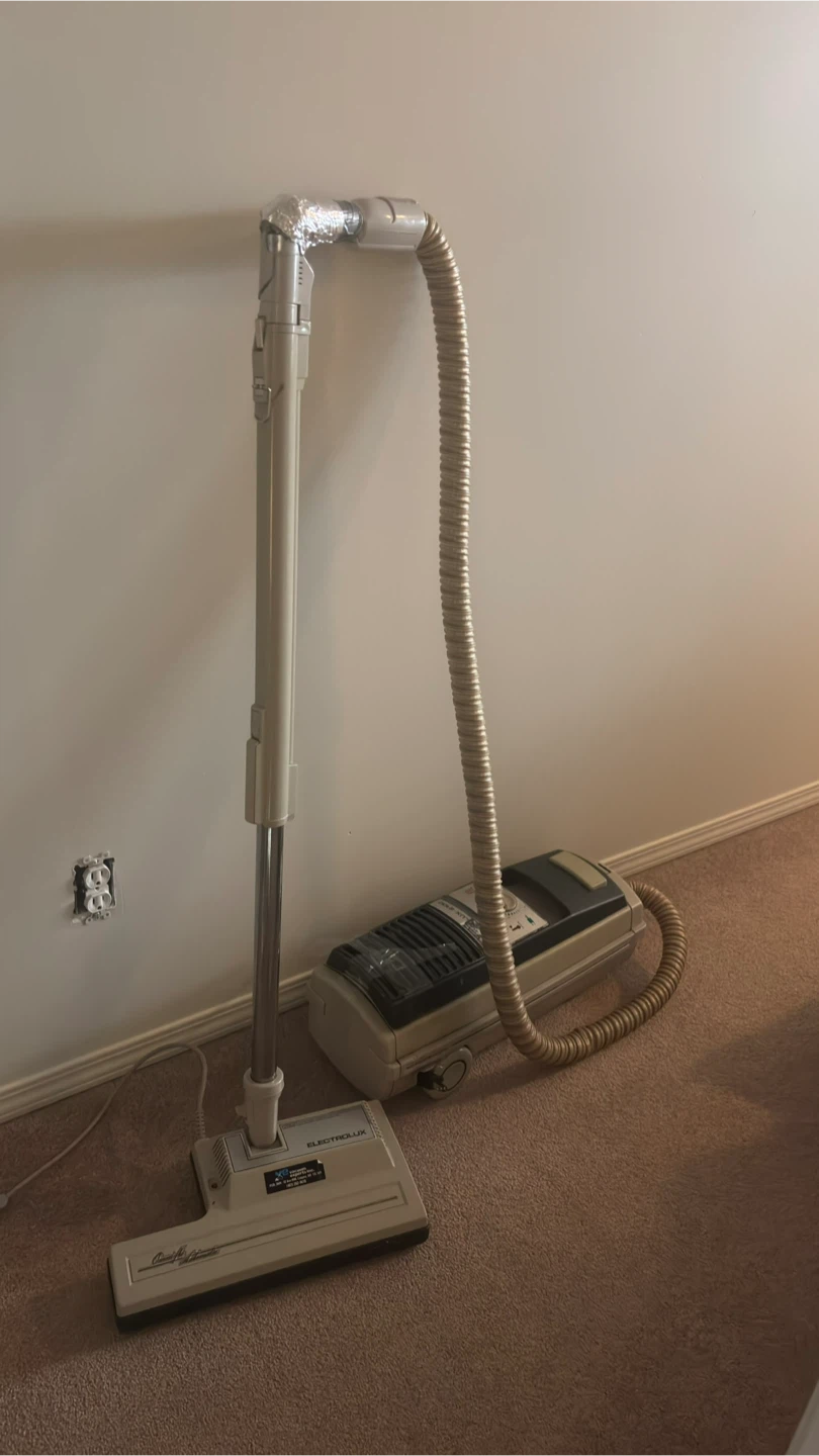 Electrolux Style Commercial Grade Perfect C103 Canister Vacuum - photo 3