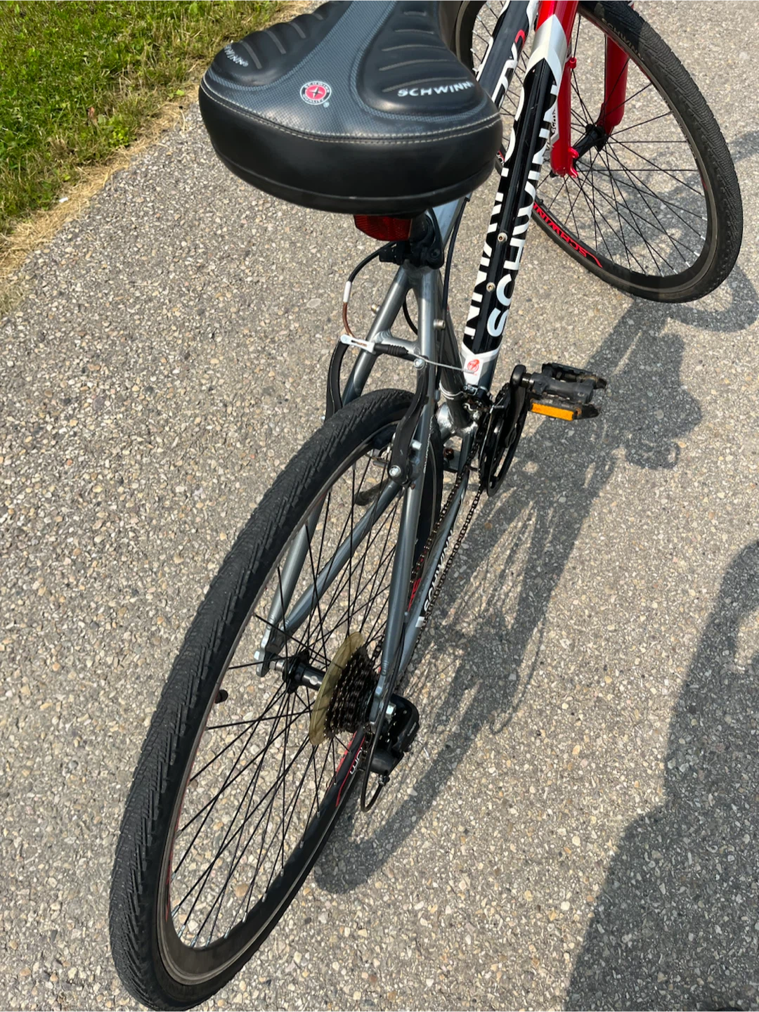 Schwinn GTX Hybrid Bike - photo 5