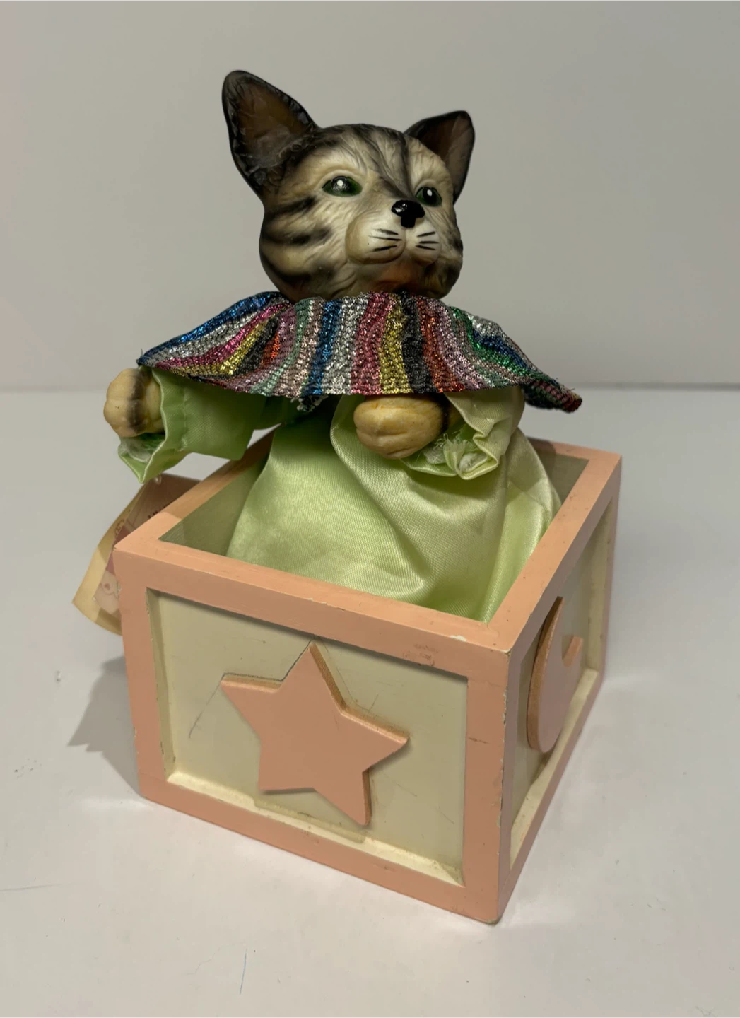 Victoria Ashlea Originals Kitty Music Box