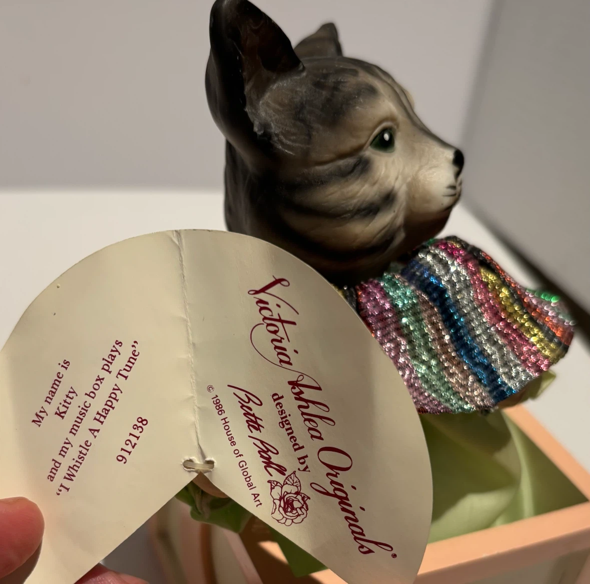 Victoria Ashlea Originals Kitty Music Box - photo 4