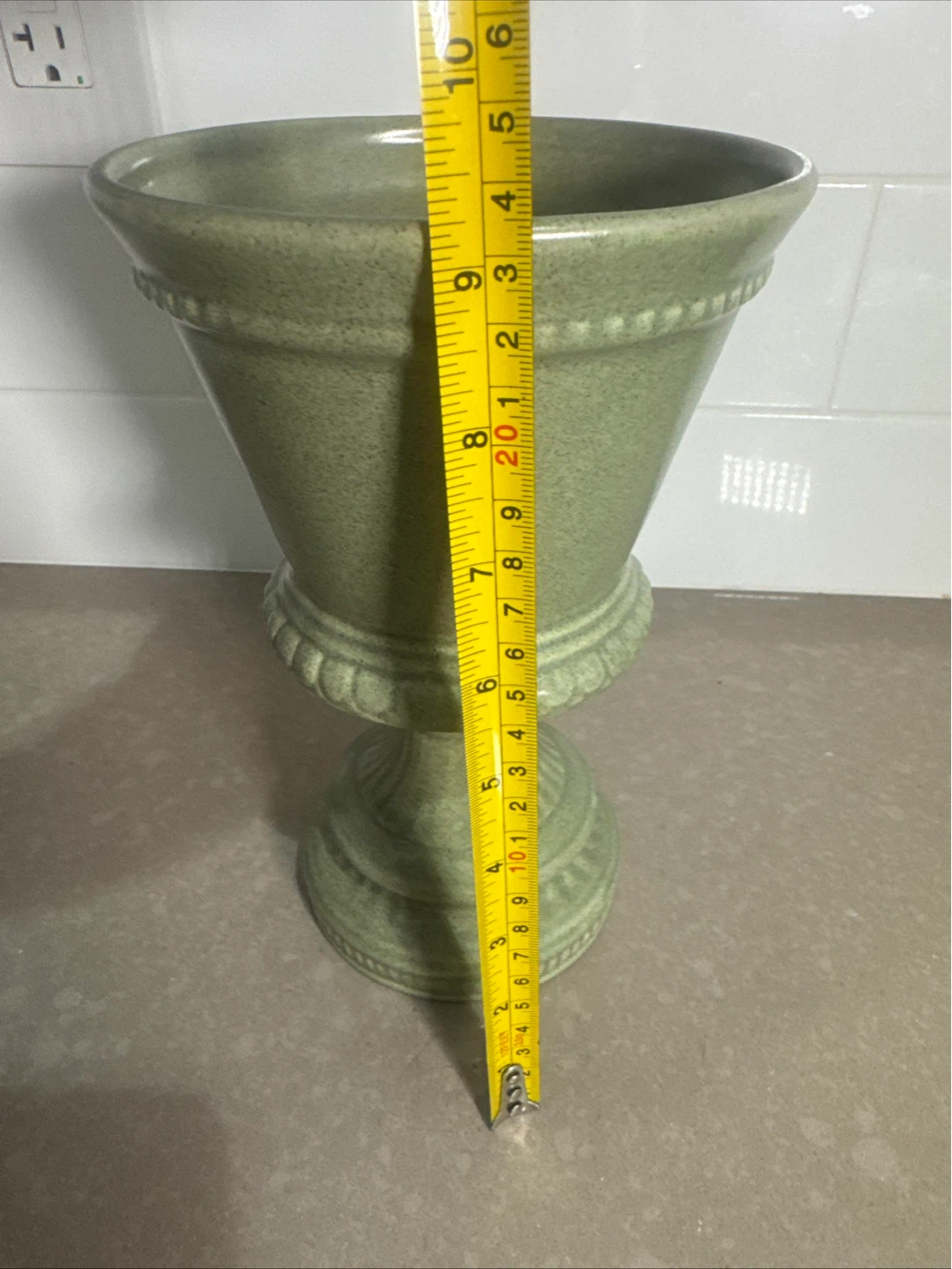 Haeger USA Green Pedestal Urn Planter - photo 5
