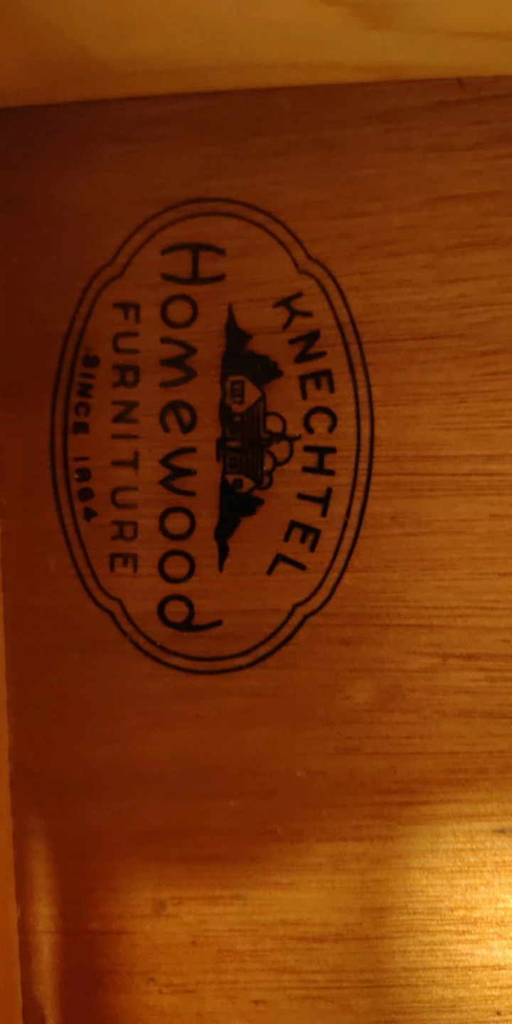 Homewood Knechtel Furniture Dresser - photo 3