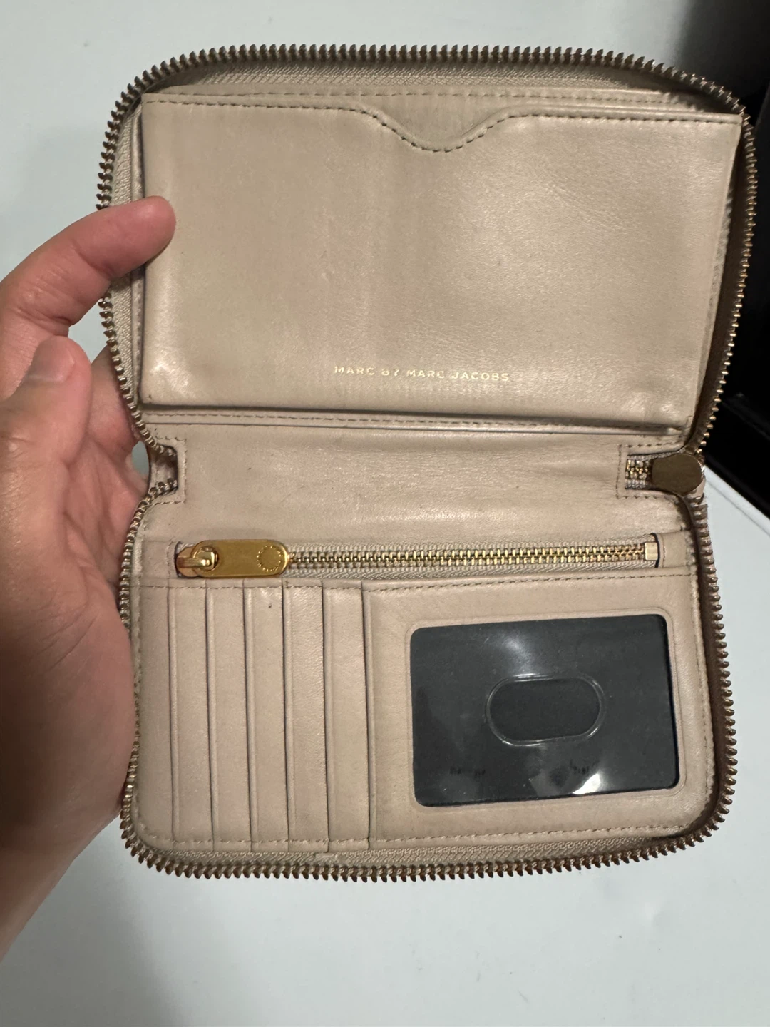Marc by Marc Jacobs Wristlet Wallet - Beige - photo 2