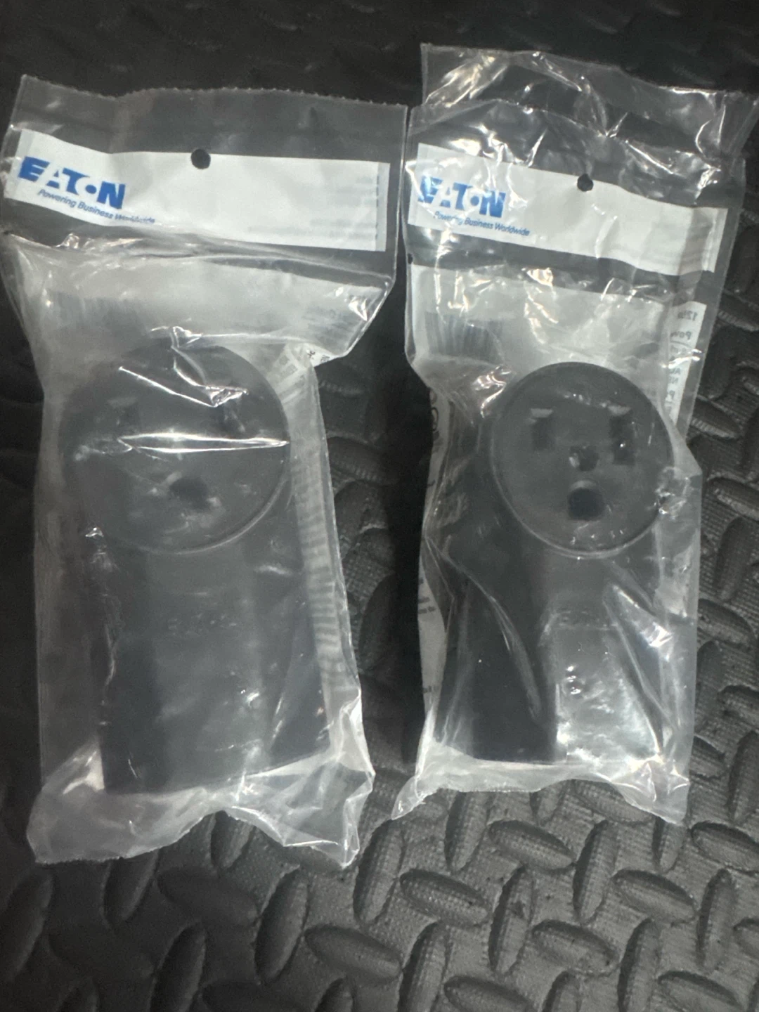 Eaton Black 50-Amp Round Outlet (2-Pack)