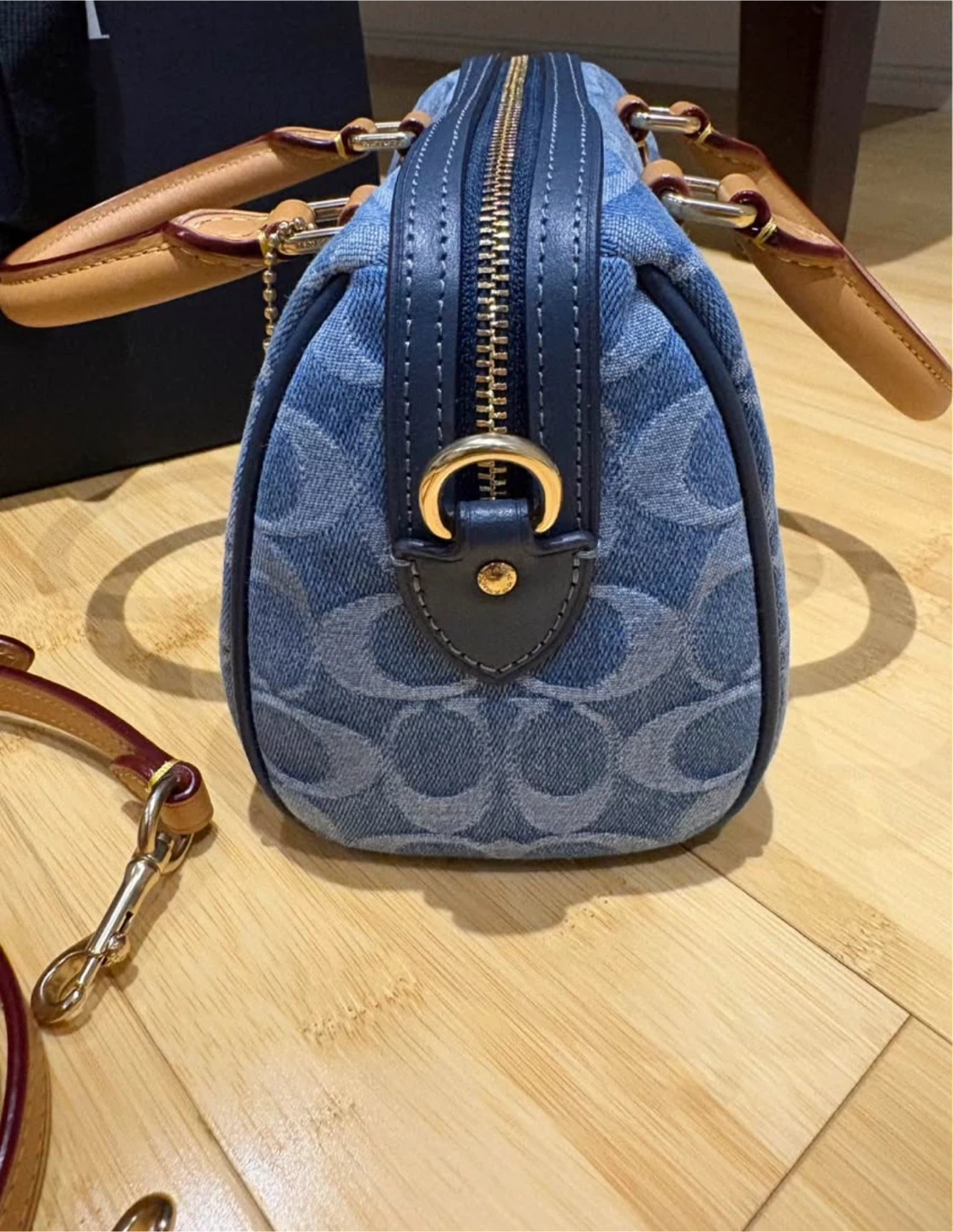 BRAND NEW Coach Signature Denim Mini Rowan - photo 5
