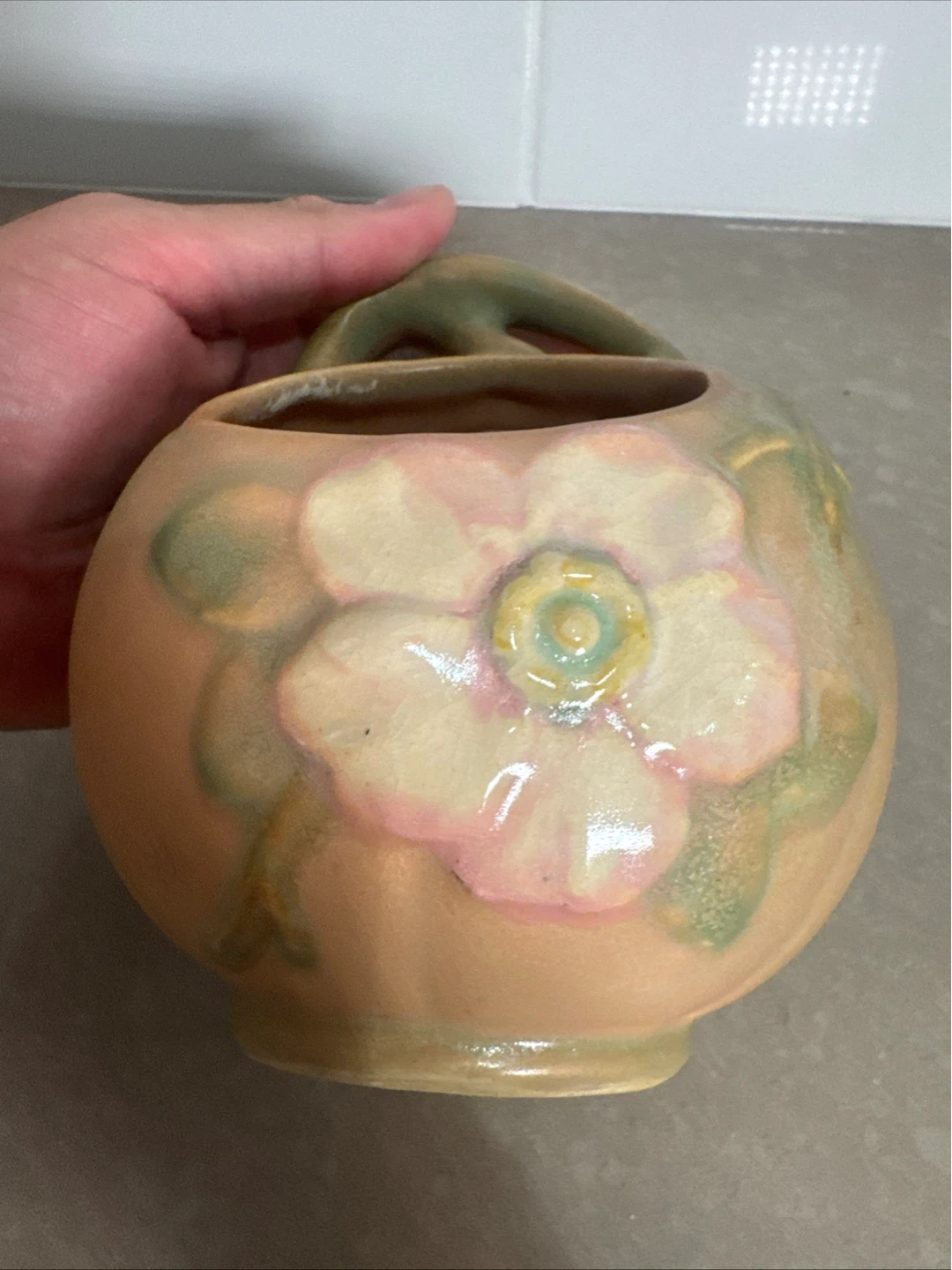 Hull Art Pottery Vase - photo 5