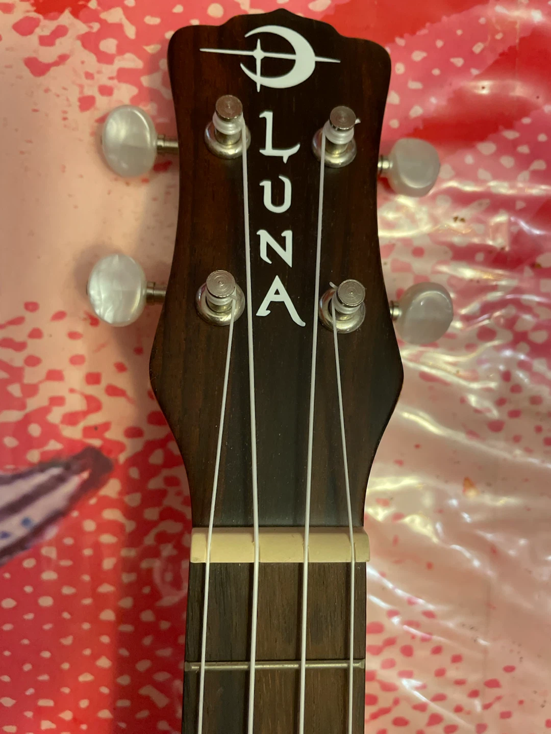 Luna Ukulele - photo 2