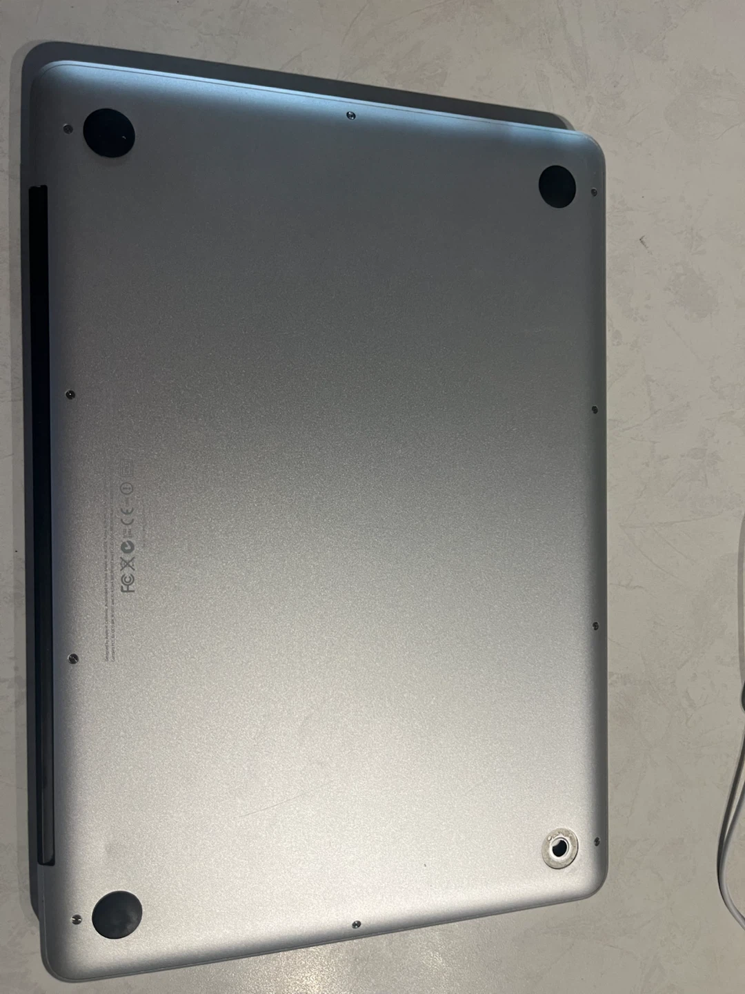 Apple MacBook Pro Laptop - photo 2