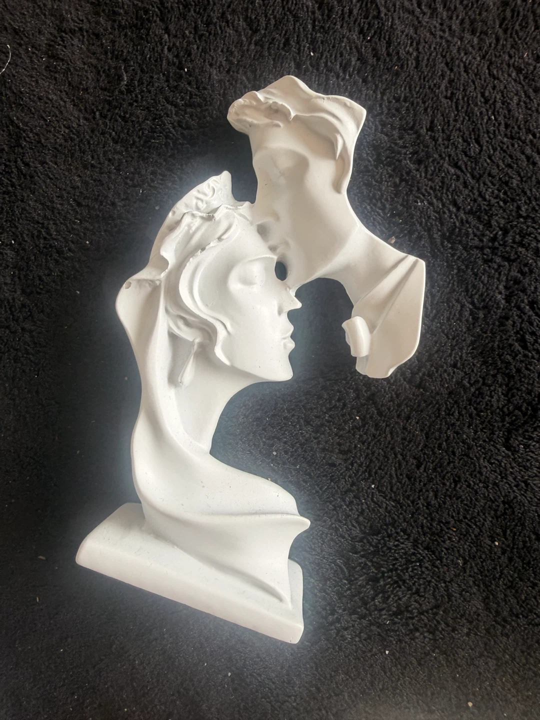 White Abstract Sculpture of Embracing Couple