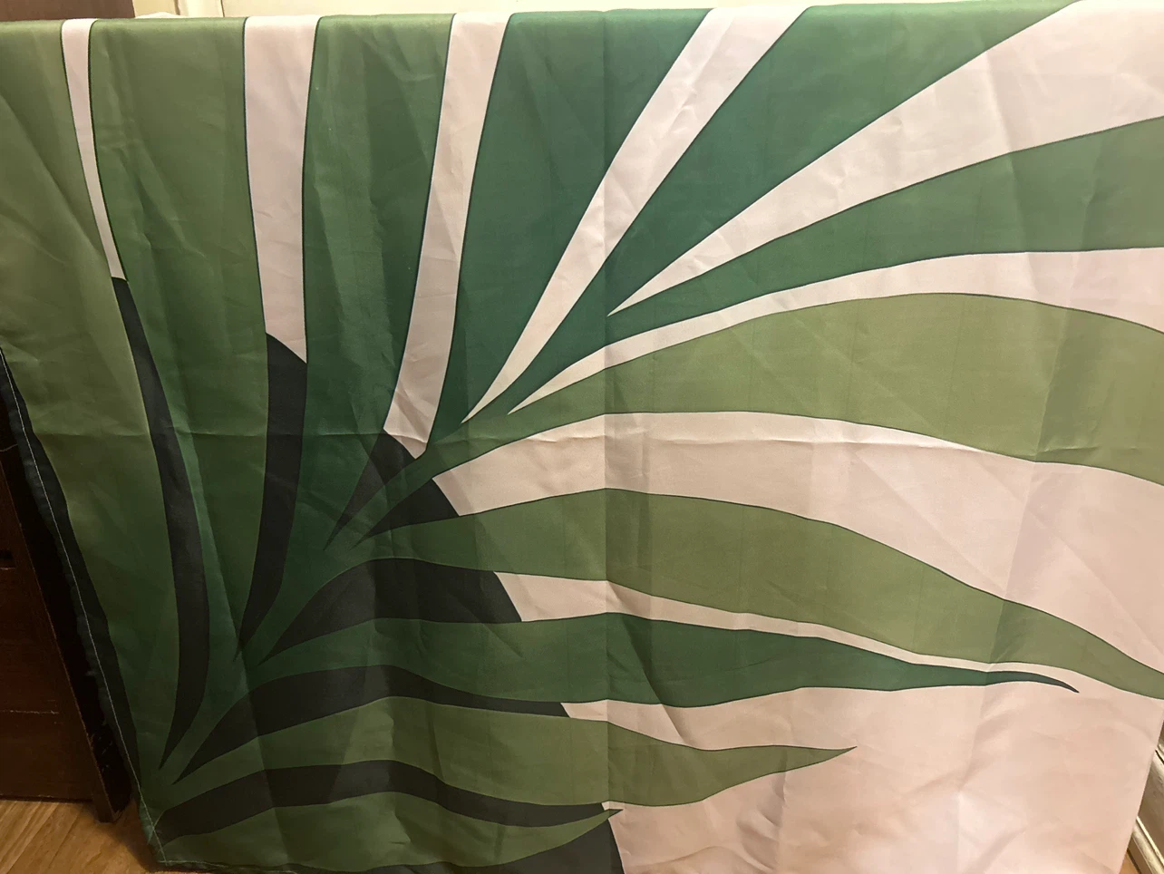 Shower Curtain with Leaf and Sun Design - photo 2