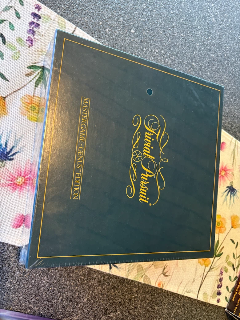 Trivial Pursuit Master Game - Genius Edition Board Game