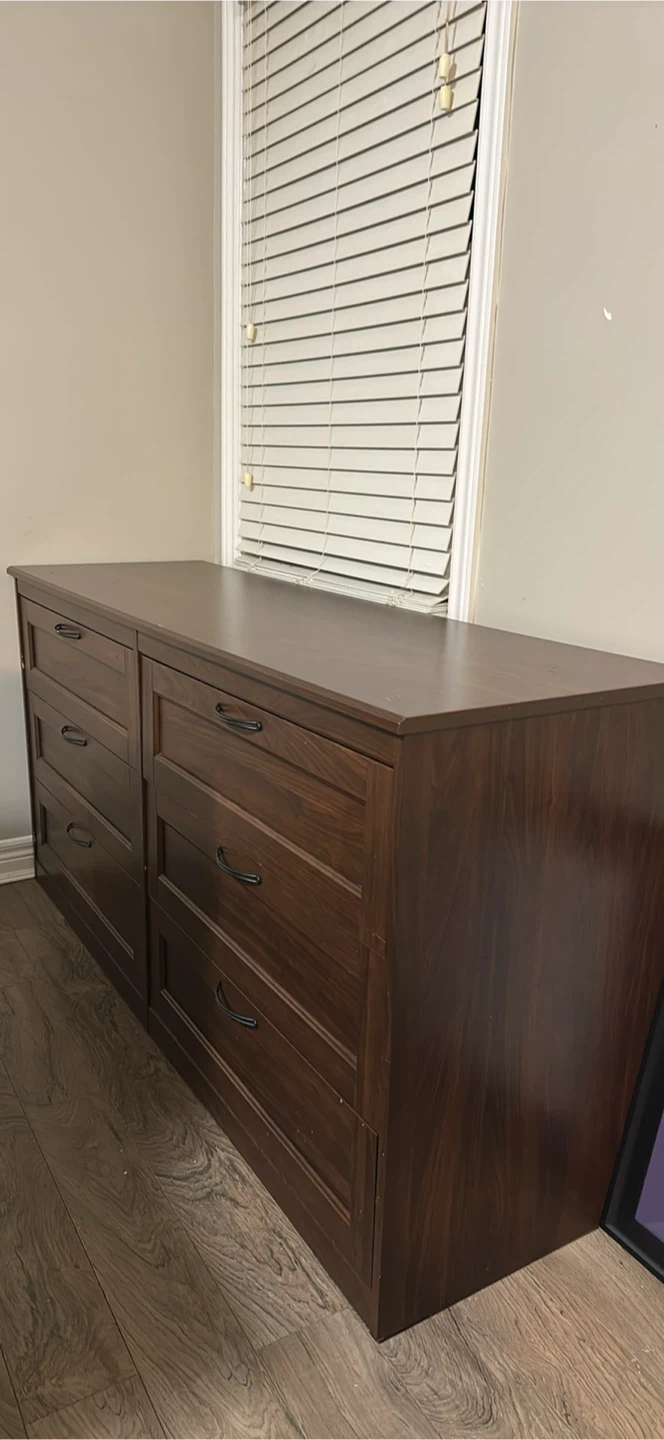 Dark Brown Dresser with 6 Drawers