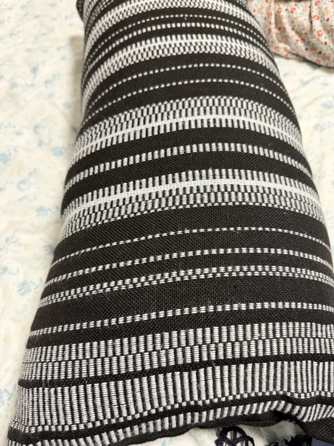 Nautica Bolster Pillow Black & White Stripe - photo 3