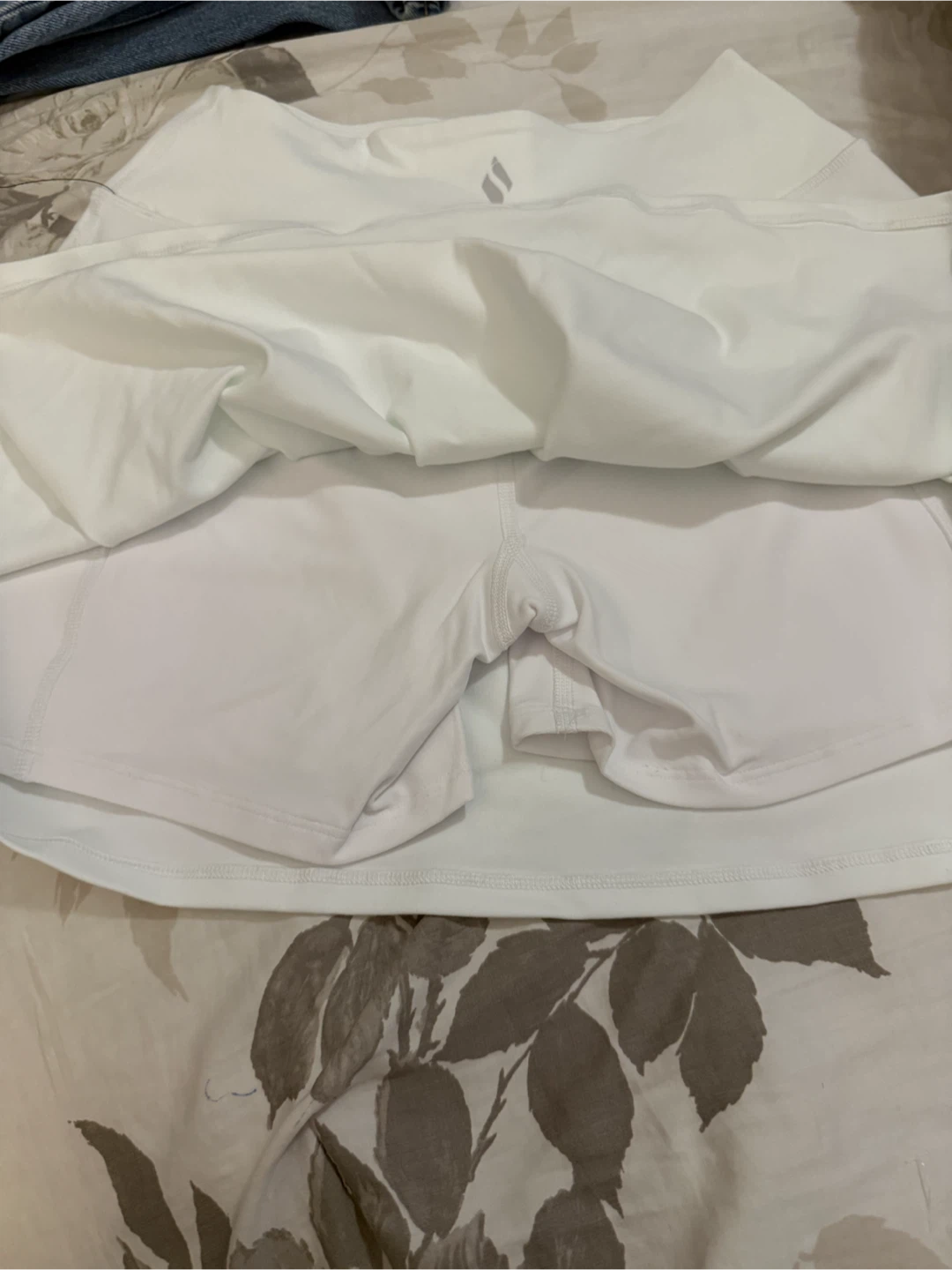 Skechers Women's White Tennis Skirt with Built-in Shorts - photo 3