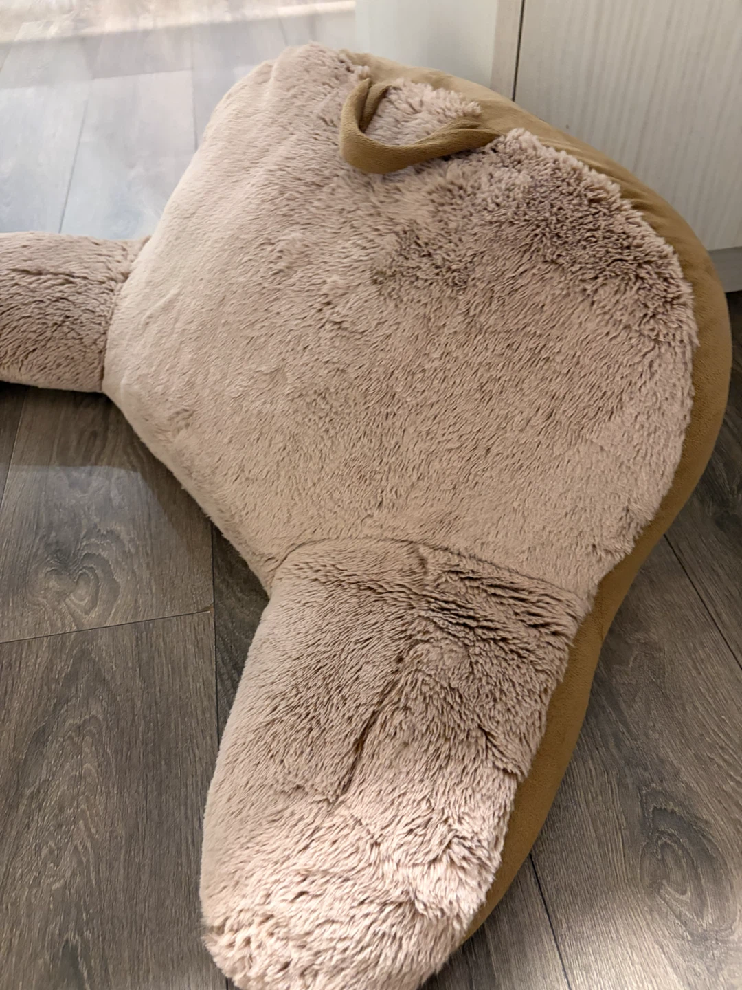 Plush Reading Pillow - photo 2