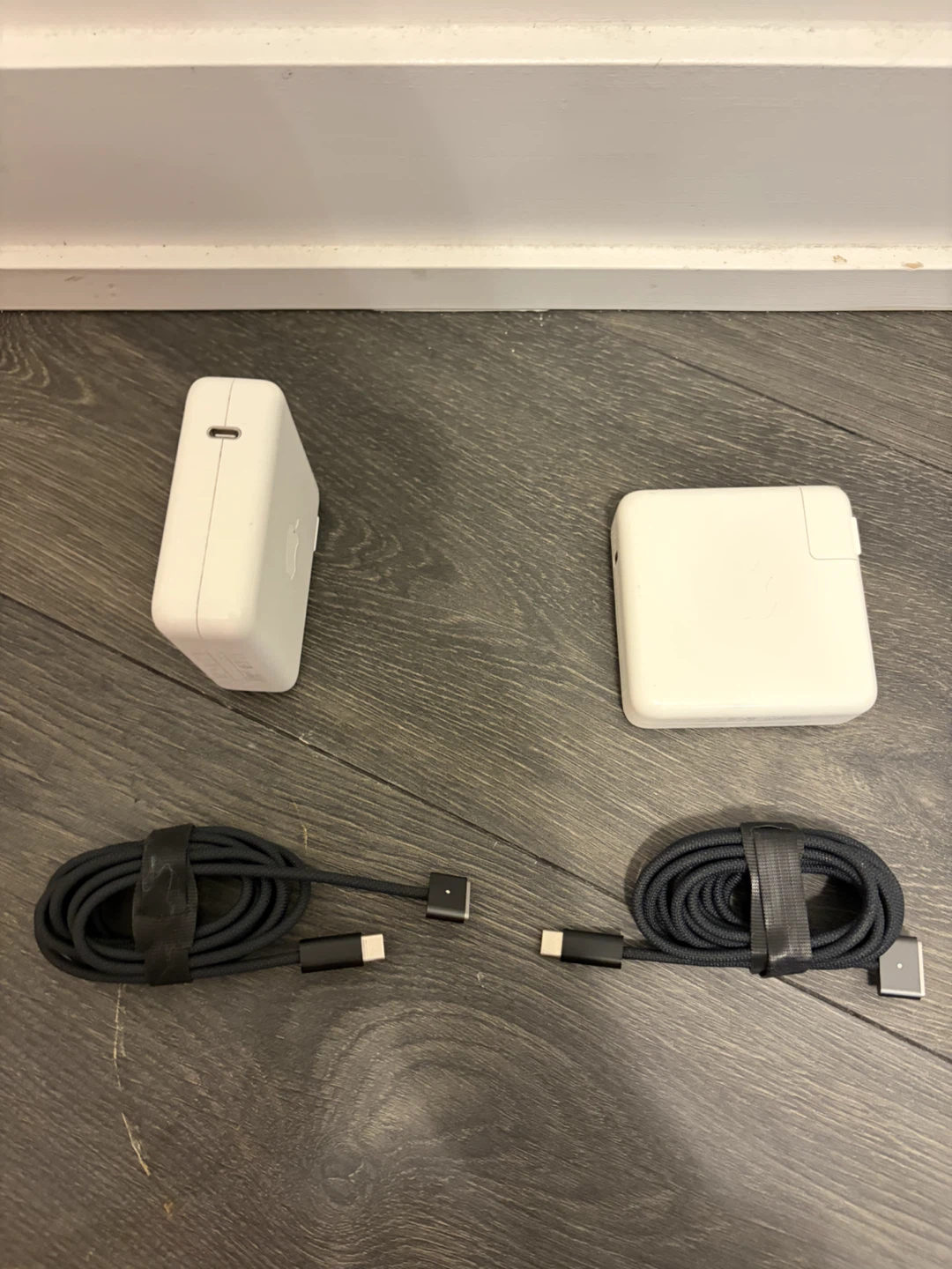 2x Apple 87W USB-C Power Adapter with Cable - photo 2