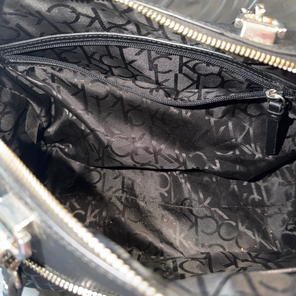 Calvin Klein Black Monogram Tote Bag - photo 5