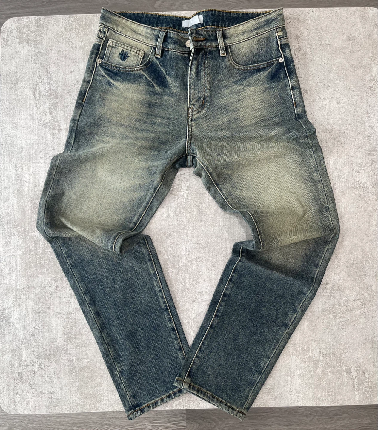 Dior "Les Fleurs Du Mal" Distressed Jeans - photo 3