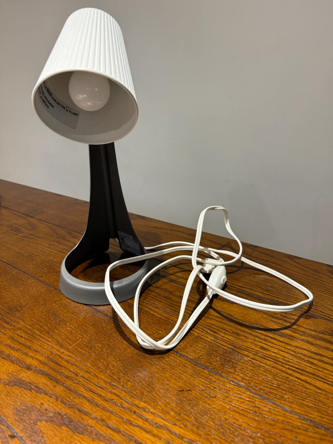 IKEA SVALLLET Desk Lamp