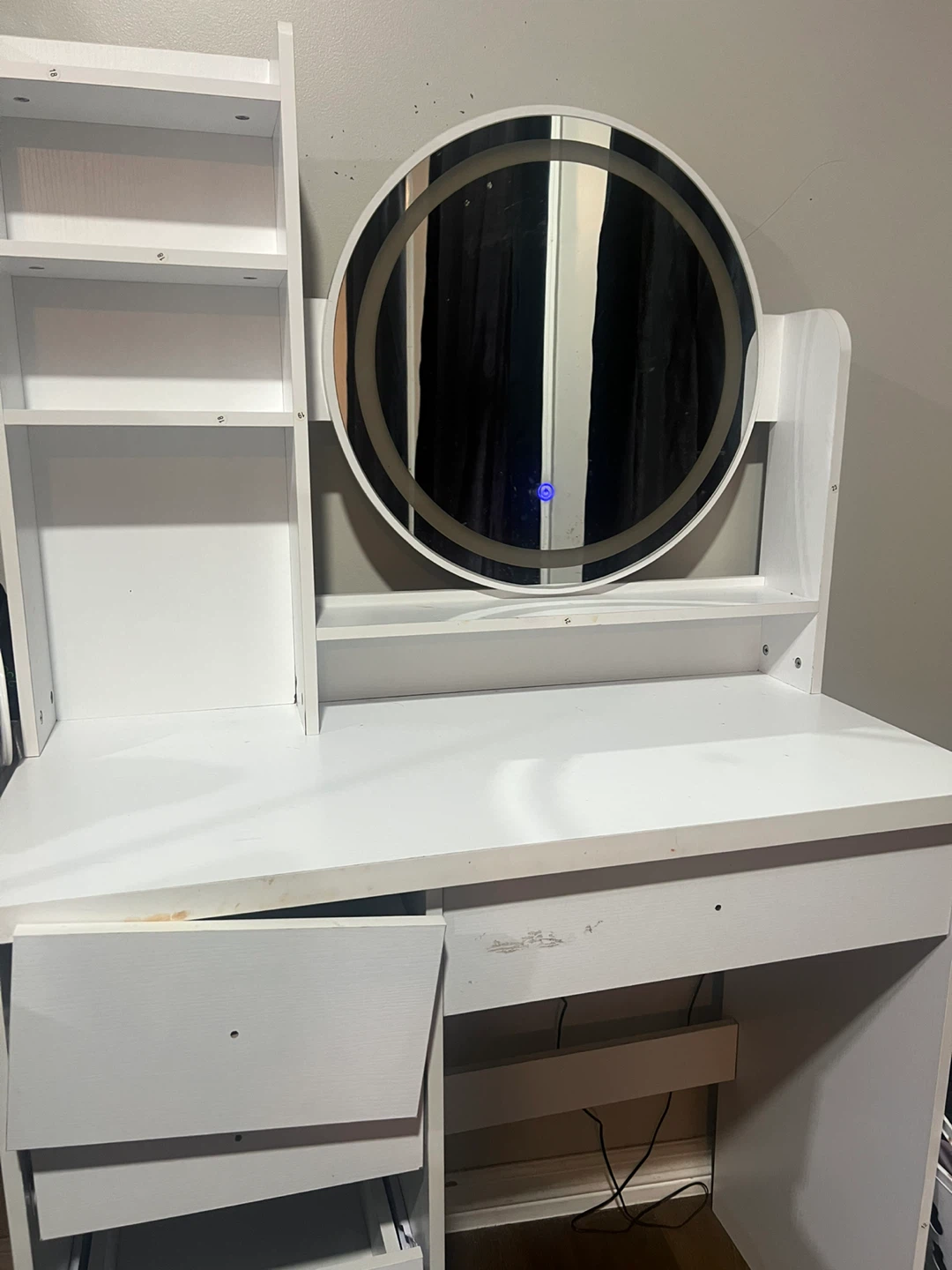 White Vanity Table with LED Mirror and Stool - photo 3