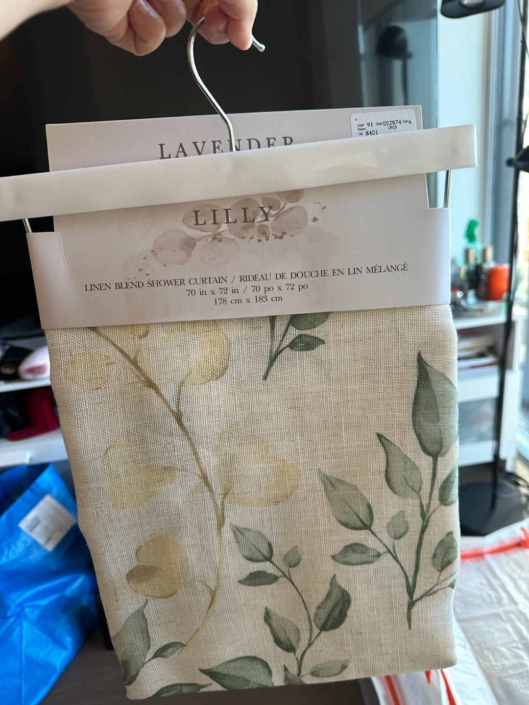 Lilly Linen Blend Shower Curtain - Scaling Leaves