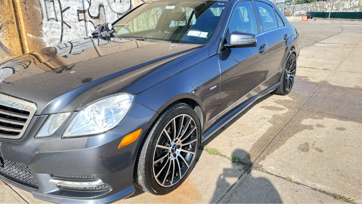 2012 Mercedes-Benz E350 - photo 2