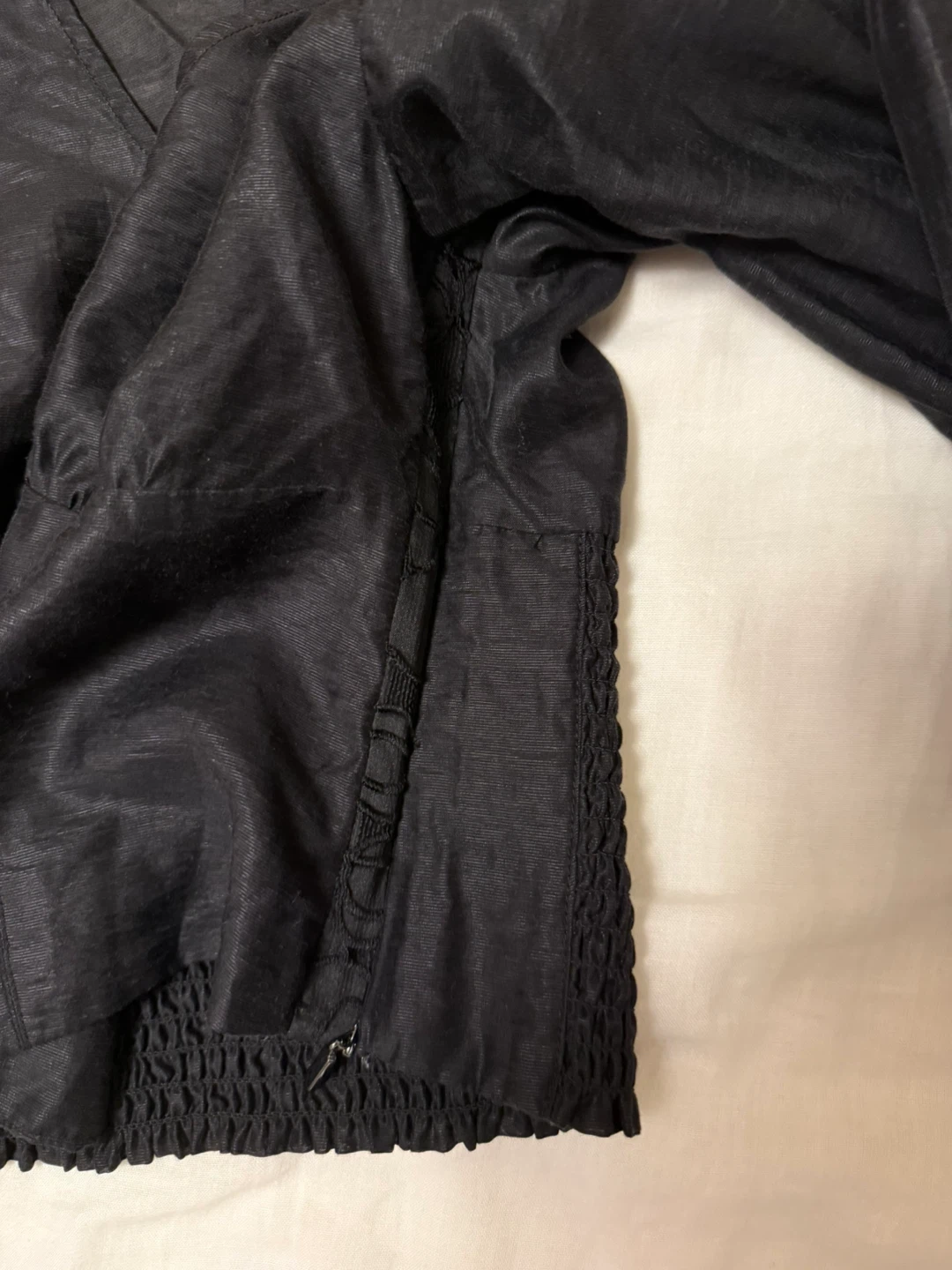 Icone by simons black v neck top - photo 4