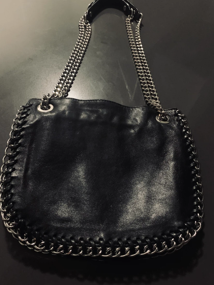 MK  black leather chain crossbody or  shoulder bag - photo 2