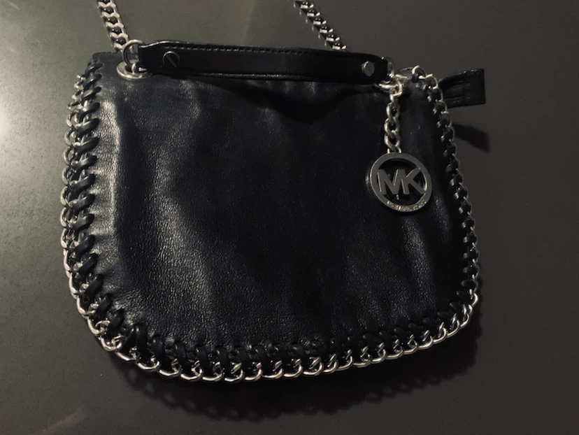 MK  black leather chain crossbody or  shoulder bag - photo 4