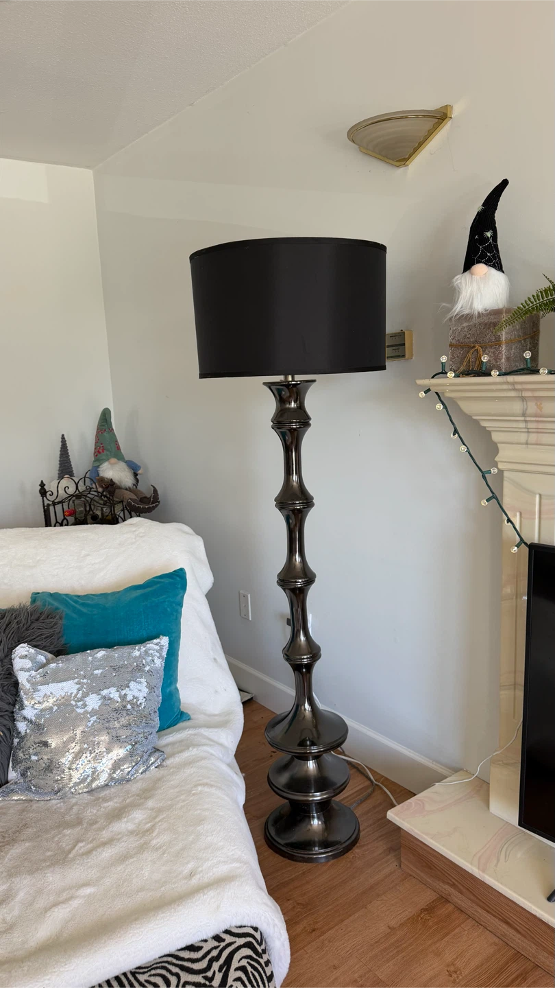 Floor Lamp with Black Shade - photo 2