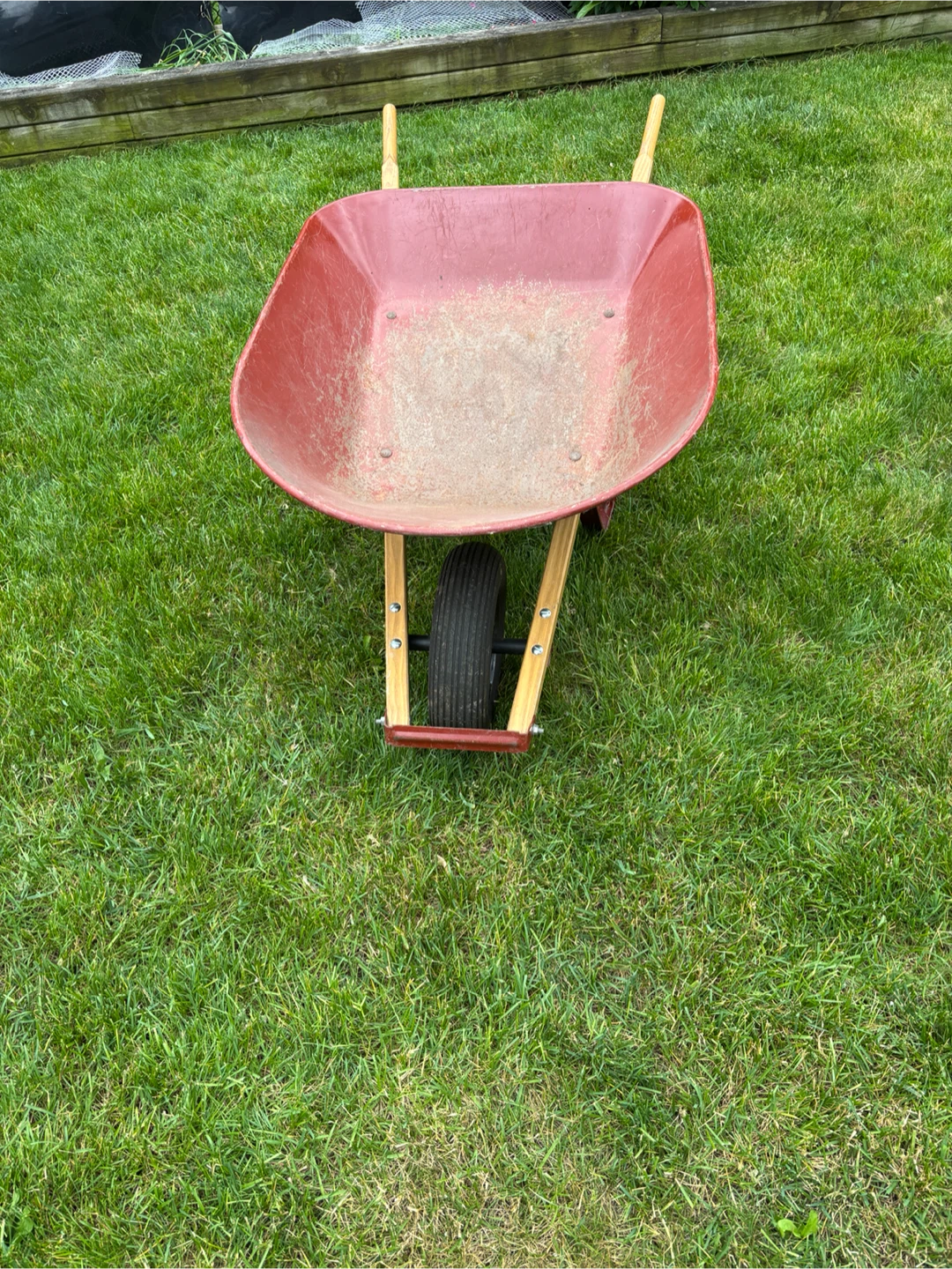 Wheelbarrow