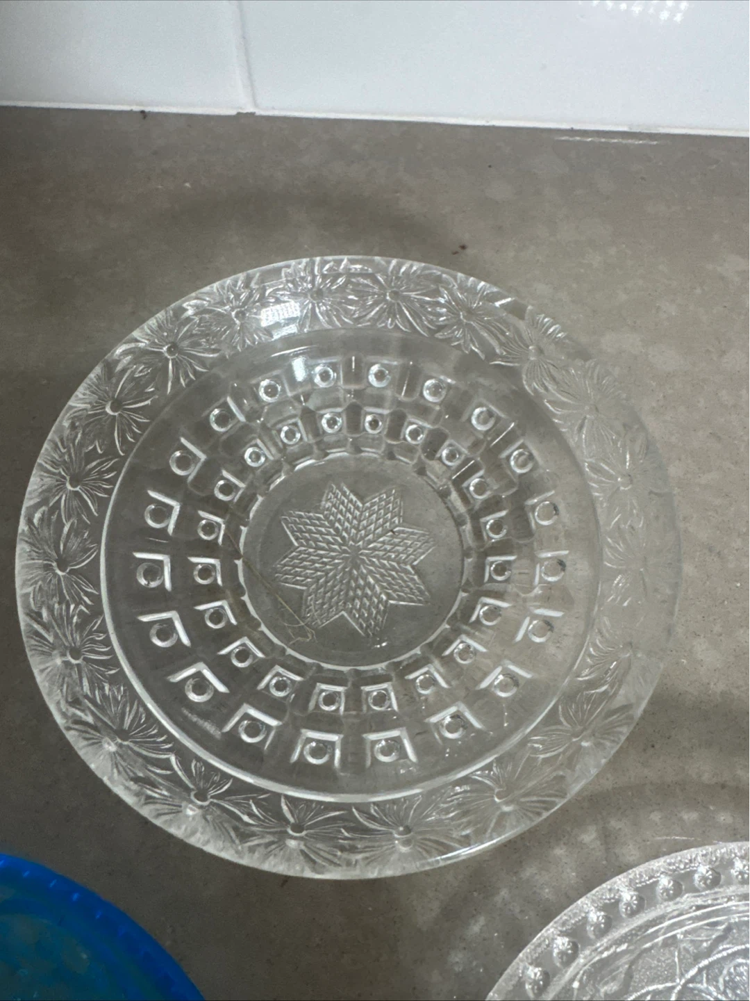 Set of 3 Decorative Glass Plates - photo 5