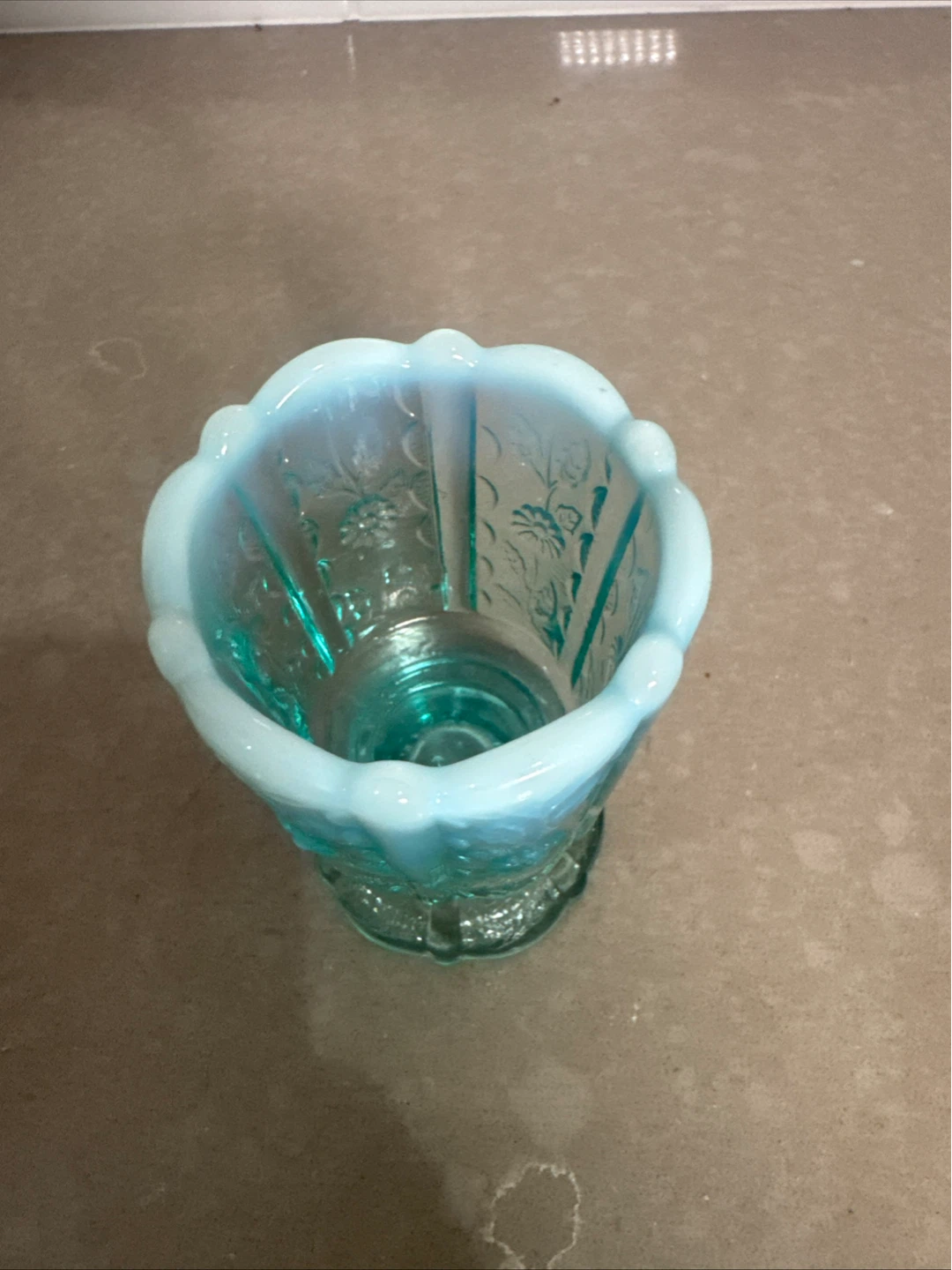 Small blue glass decorative vase - photo 2